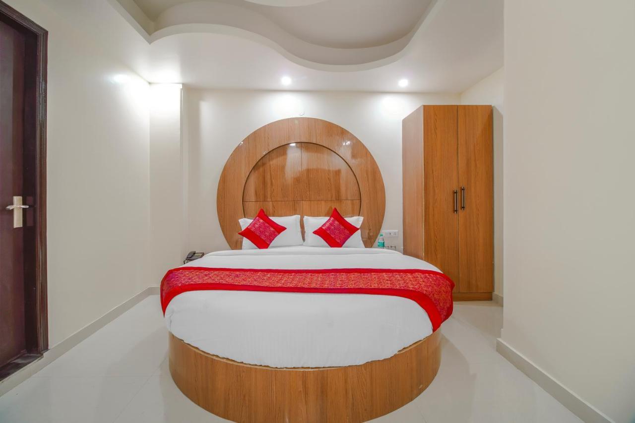 Hotel Classic Plaza At Delhi Airport Nuova Delhi Esterno foto
