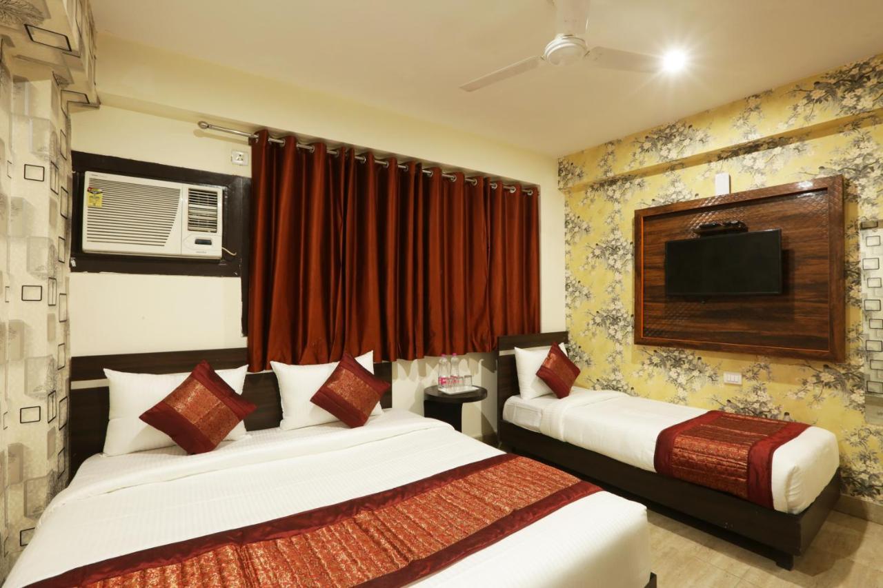 Hotel Classic Plaza At Delhi Airport Nuova Delhi Esterno foto